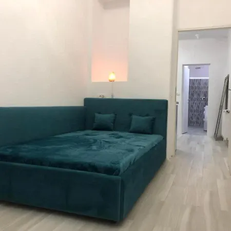 Joy Ultracentral Urban